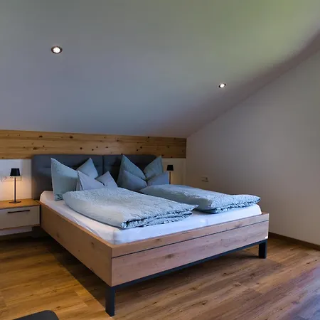 Losbichl Apartmán *